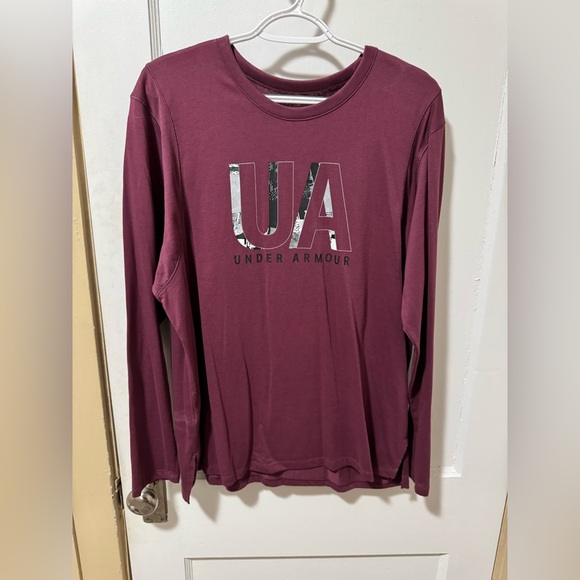 Under Armour Burgundy Top - Picture 1 of 4